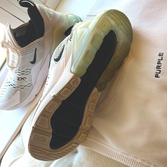 NIKE 270 AIR MAX 🖤🤍 - Picture 3 of 3